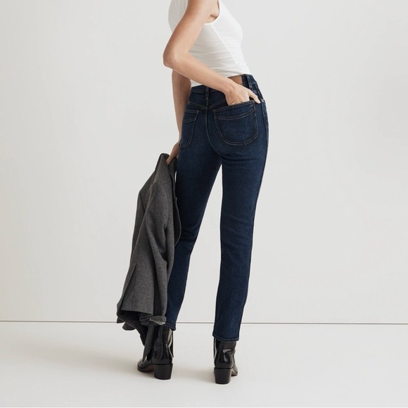 Madewell The Perfect Vintage Straight Leg Jeans in Myers Wash Size 25 - Picture 4 of 13